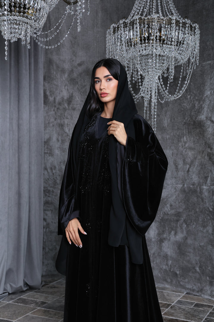 Veda Velvet Abaya