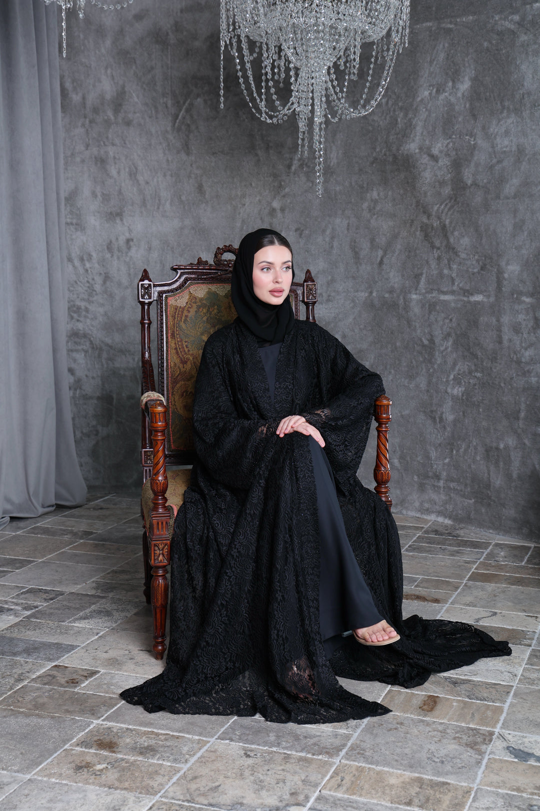 Amara Lace Abaya