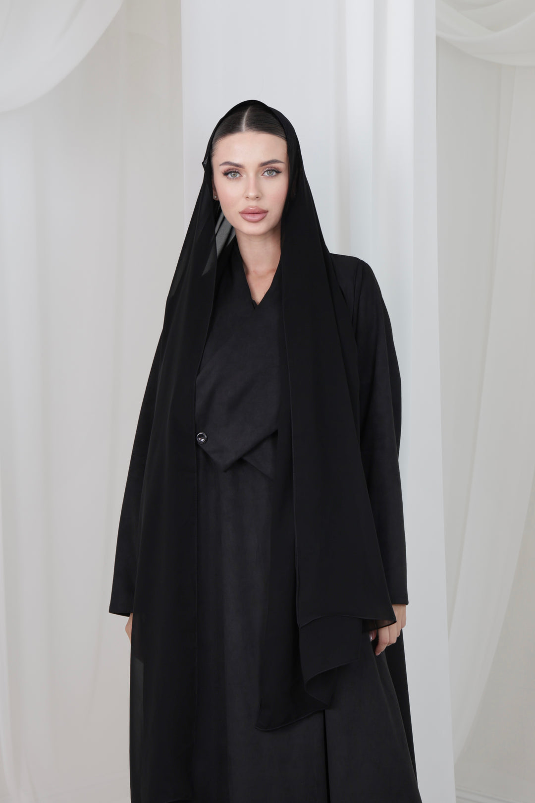 Nadine Luxè Abaya